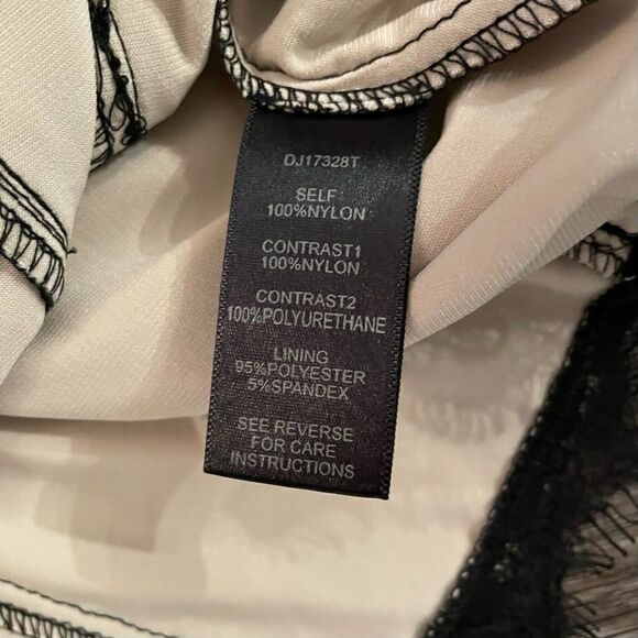 Ark & Co lace dress - Picture 5 of 9